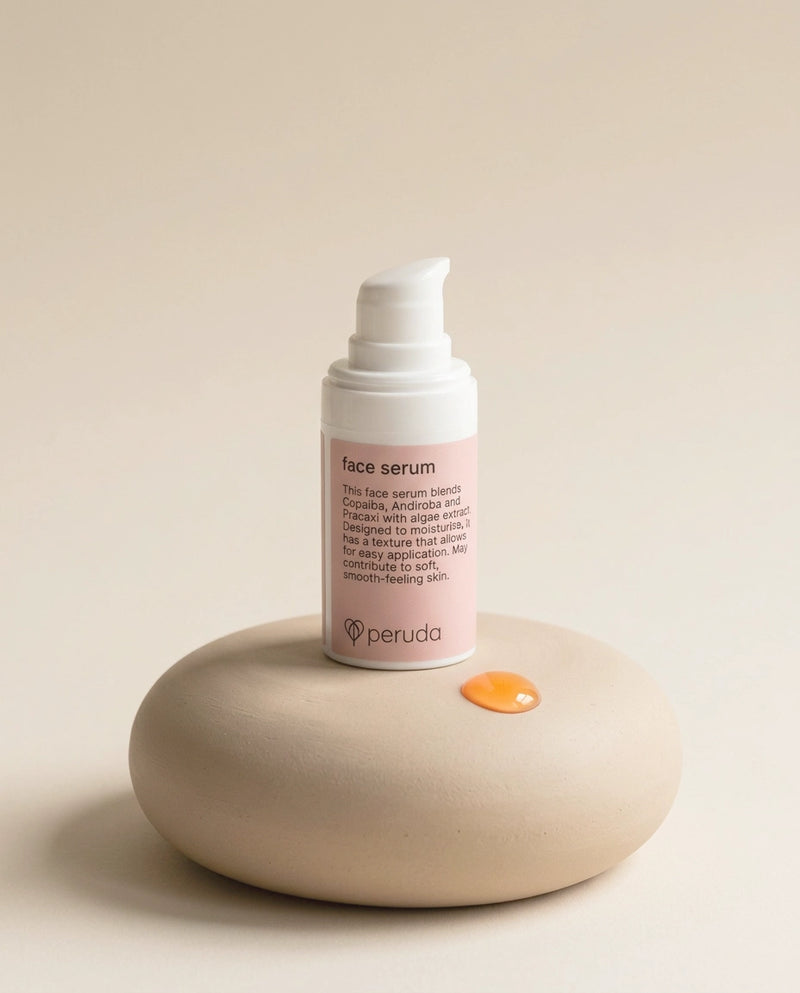 Moisturising Face Serum With Algae and Copaiba